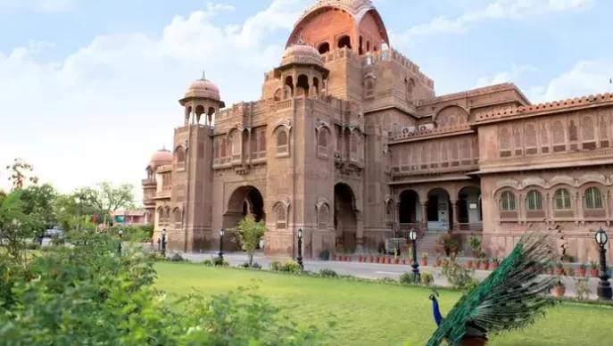 Laxmi Niwas Palace
